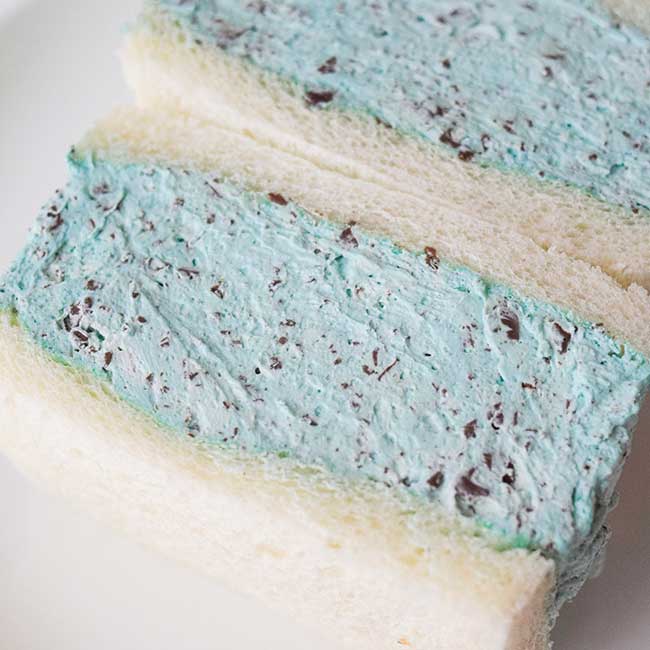 チョコミントクリームのサンドイッチ