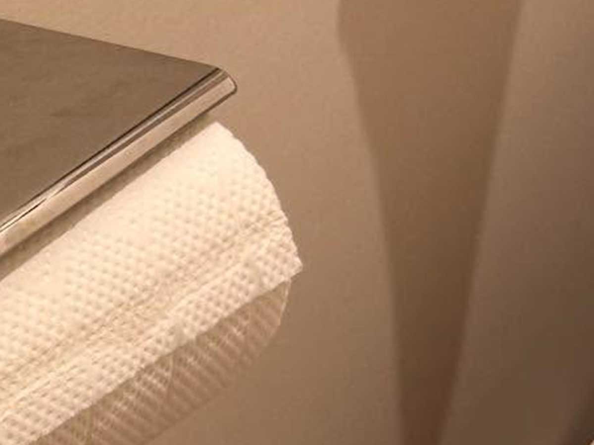 トイレにキッチンペーパー