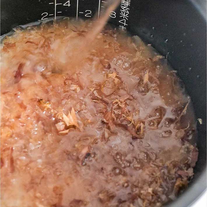 かつお梅ご飯
