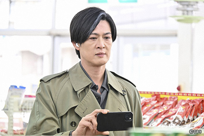 『キャスター』場面写真