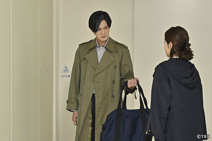『キャスター』場面写真