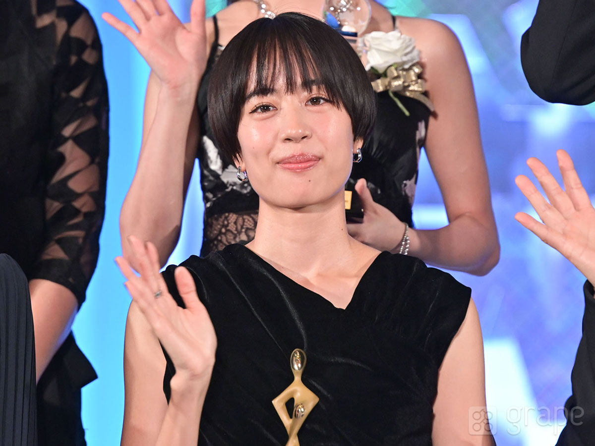 石橋静河さん