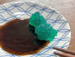 『甘エビの卵ピアス』の画像
