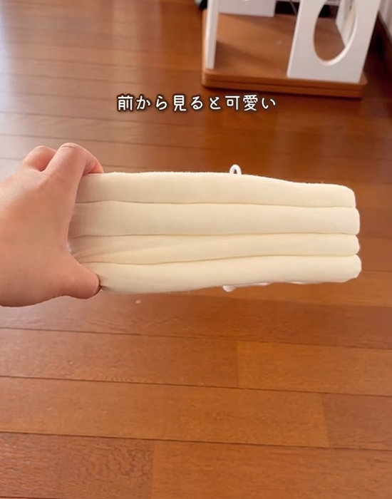チャンキーヤーンを巻き付けたワイヤーカゴ