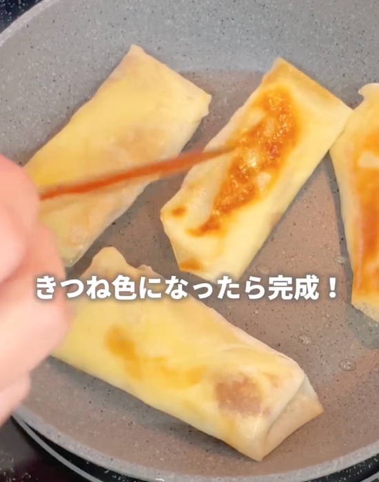 焼き色が付いた春巻き
