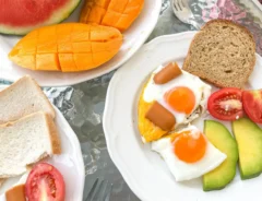 身体に悪い食べ合わせ一覧！起こりやすい不調や意外な組み合わせも解説