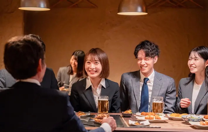 飲み会の会話で注意すること