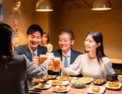 飲み会のマナーは社会人の常識！新人が会食で注意すべき６つのポイント