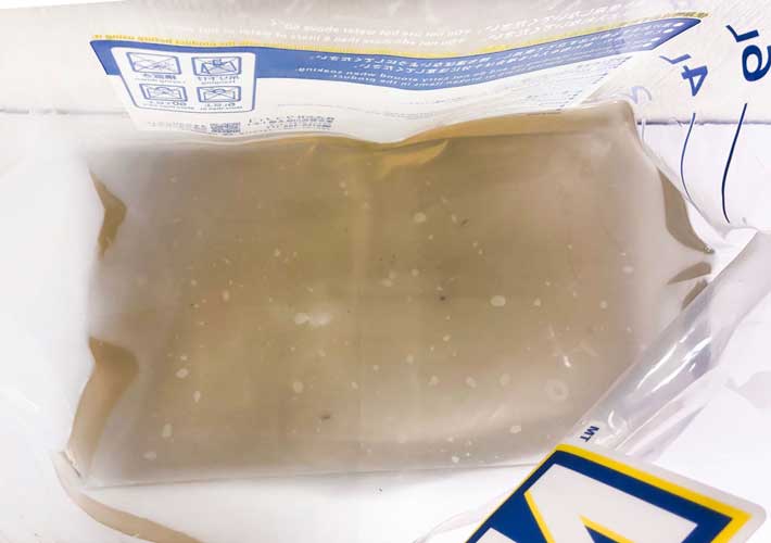 濁った水