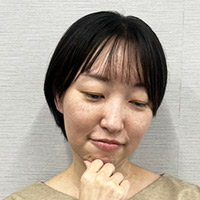 スダさん