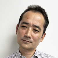 カモガワさん