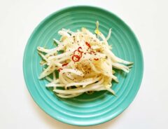 『もやしのペペロンチーノ』の完成写真