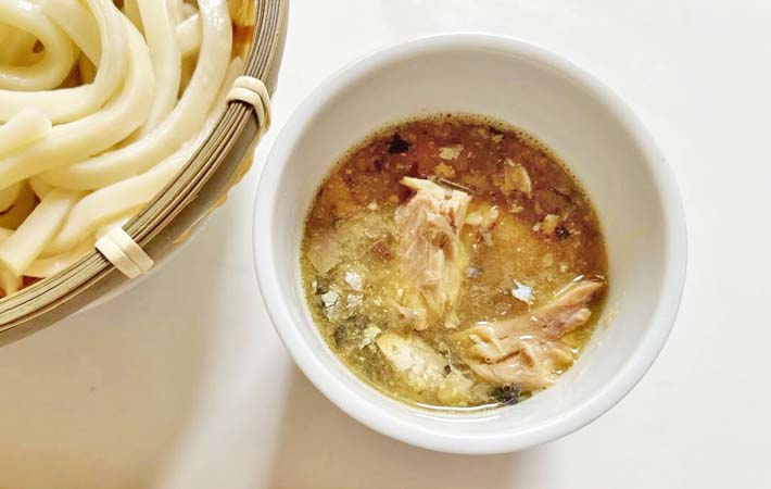 『サバ缶のつけ麵』の完成写真