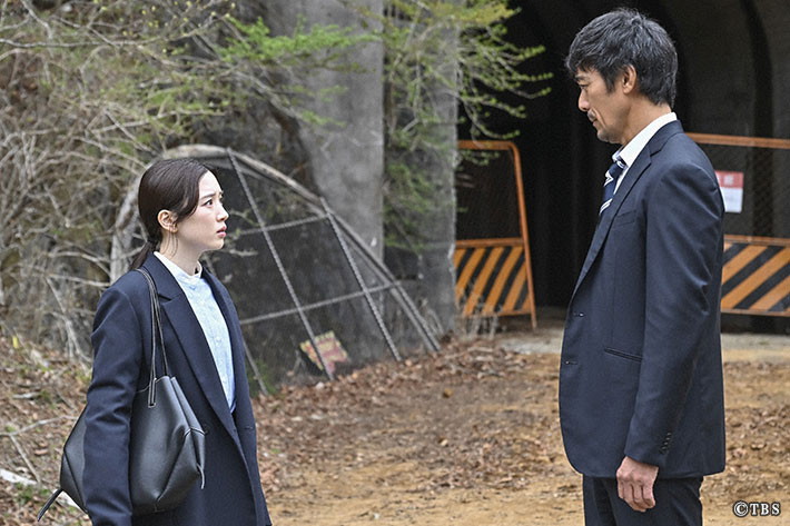 『キャスター』場面写真