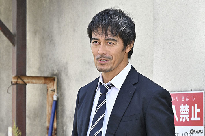 『キャスター』場面写真