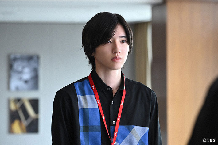 『キャスター』場面写真
