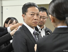 『キャスター』場面写真