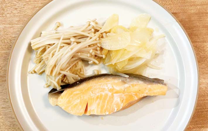 『鮭のレンジ蒸し』の完成写真