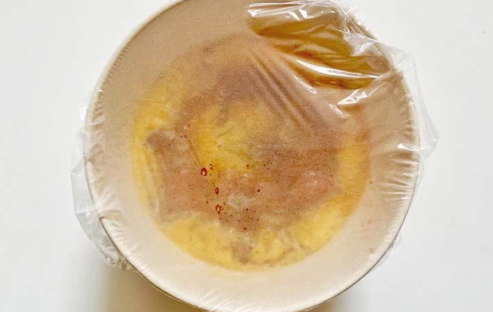 『焼き鳥缶で作る親子丼』を作る写真