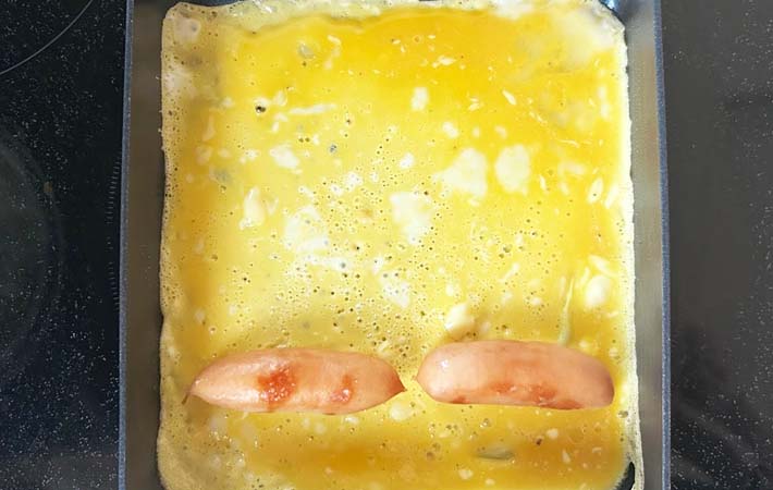 『ウインナー玉子焼き』を作る写真