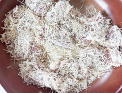 そうめん衣唐揚げを作る写真