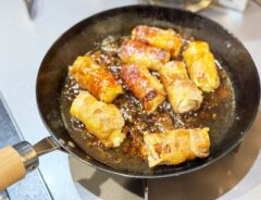 『ちくわの肉巻き』を作る写真