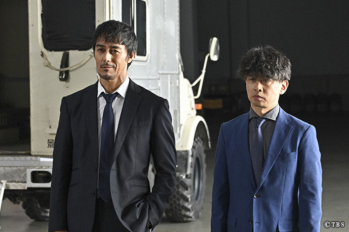 『キャスター』場面写真