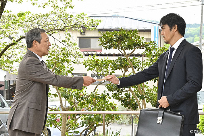『キャスター』場面写真
