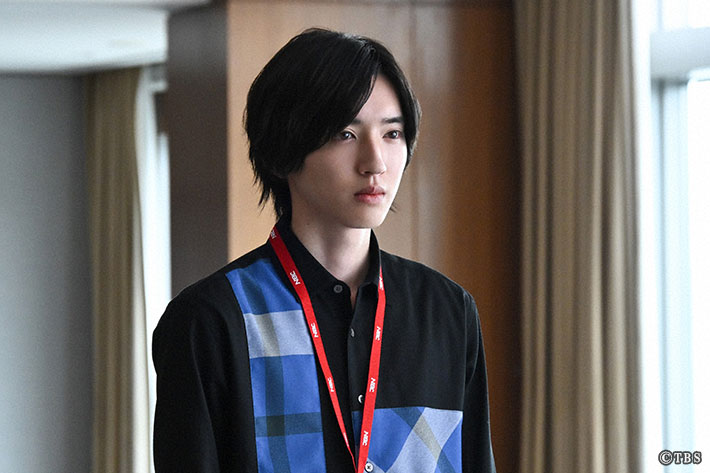 『キャスター』場面写真