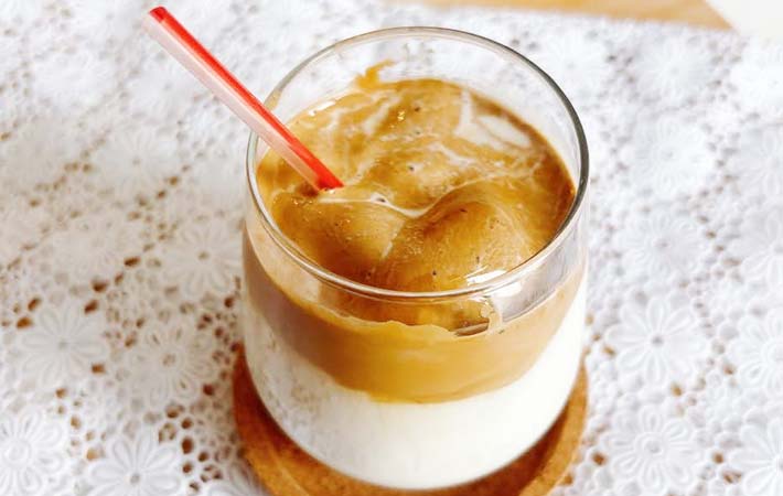 ダルゴナコーヒーの完成写真