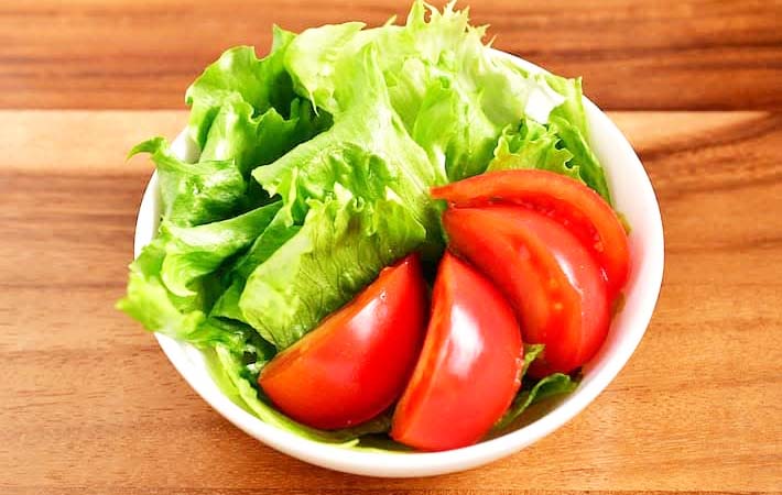野菜サラダの写真