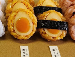 おにぎりの写真
