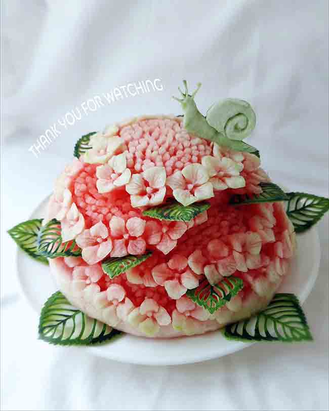 スイカで作った紫陽花ケーキ