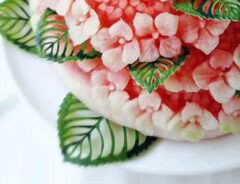 スイカで作った紫陽花ケーキ