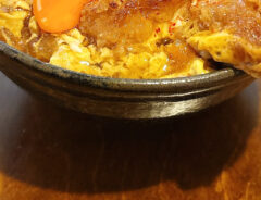 カツ丼の写真