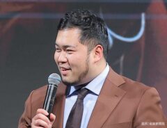 松井ケムリさんの画像