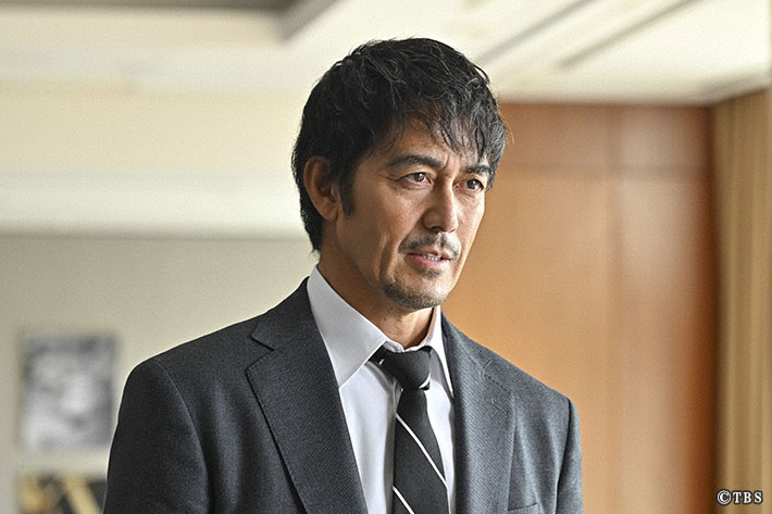 『キャスター』場面写真