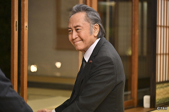 『キャスター』場面写真