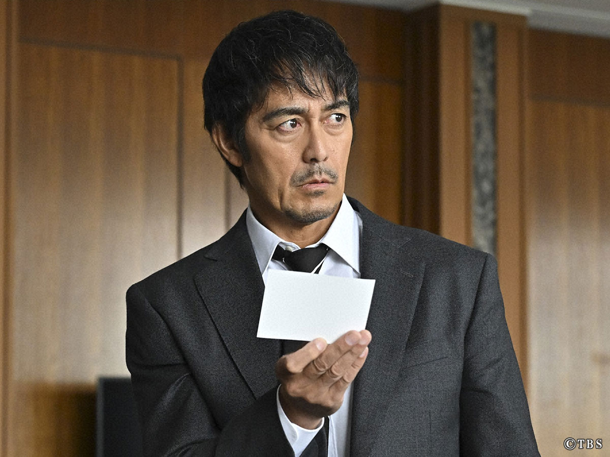 『キャスター』場面写真