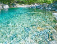 長野県の渓谷