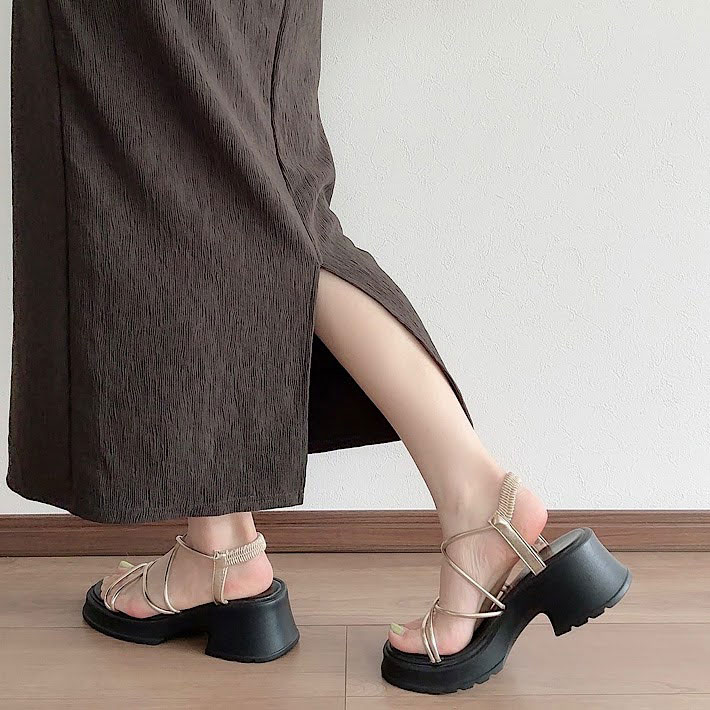 ワンピースの着用写真