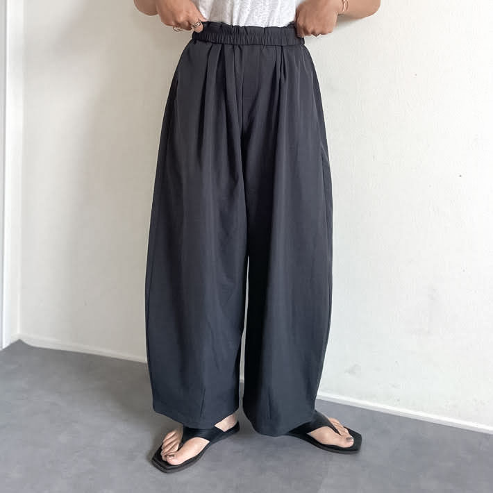 『バルーンパンツ』の写真