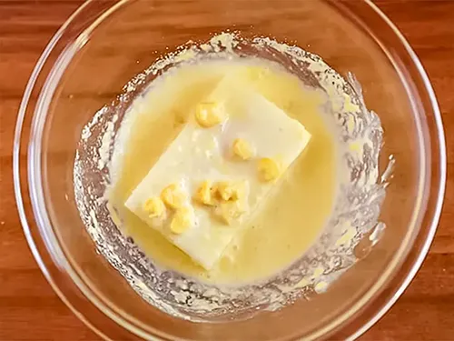 『コーンポタージュ餅』を作る写真(撮影:小泉明代)