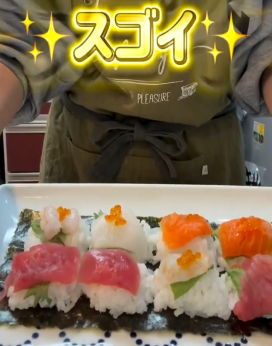 器に盛り付けたひと口寿司