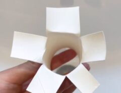 トイレットペーパーの芯