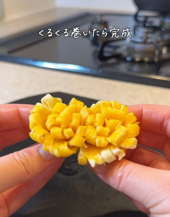 お花のような卵焼き