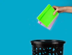 リングノートの正しい捨て方とは？金具の外し方や注意点も解説