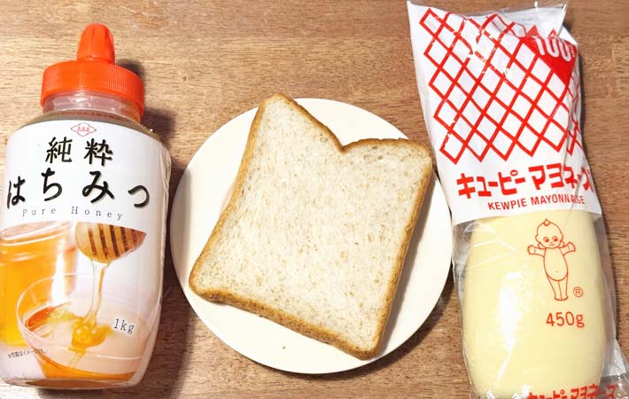 『ハニーマヨトースト』の材料写真