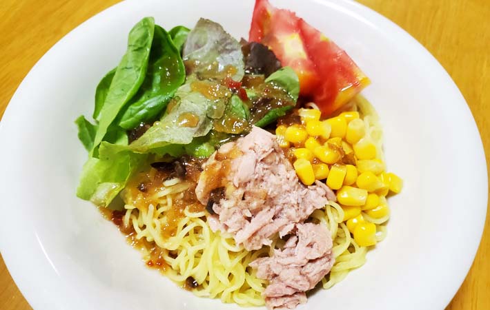 『ピエトロ風ラーメンサラダ』の完成写真