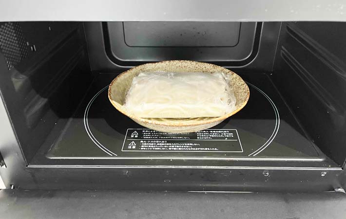 『天津うどん』を作る写真